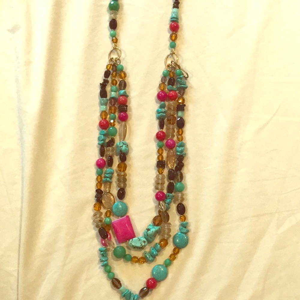 Statement necklace